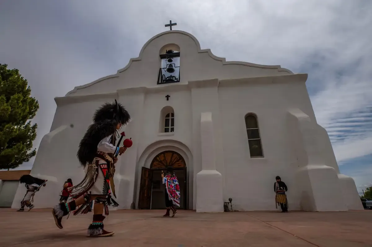 La frontera entre EE. UU. y México refleja una rica herencia cultural en El Paso, Texas.