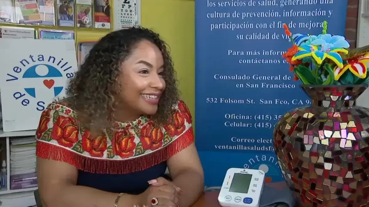 La historia de Cindia resalta la importancia del apoyo comunitario entre inmigrantes latinos.
