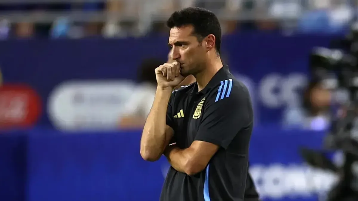 La inclusión de estos futbolistas busca evaluar opciones para el Mundial 2026 en los próximos amistosos.
