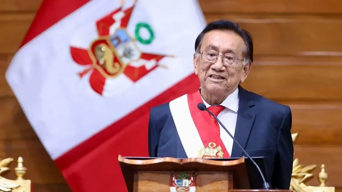 La inestabilidad política y la fragmentación partidaria marcan la dinámica del país andino.