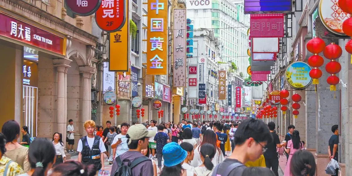 La inflación en China muestra un leve aumento, afectada por factores económicos.