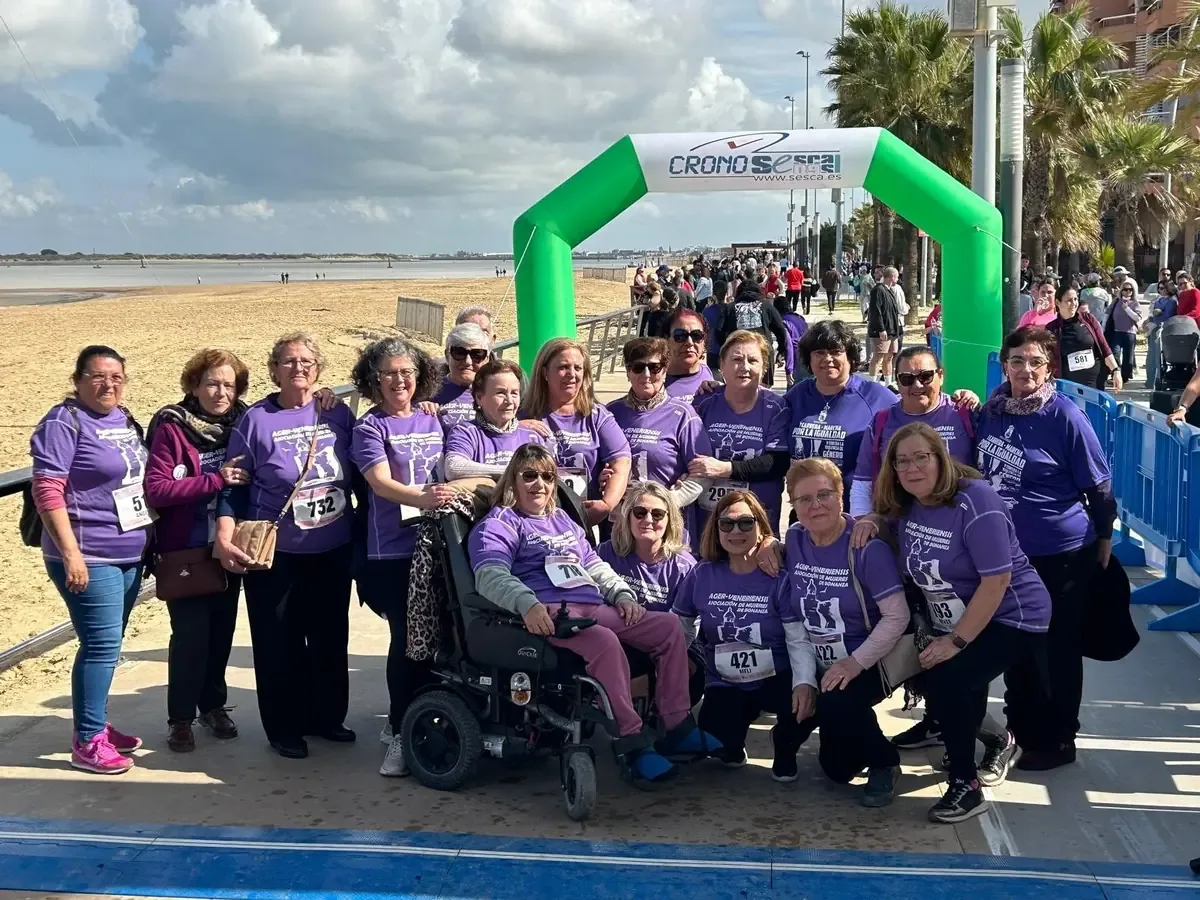 La iniciativa en Sanlúcar busca promover la igualdad de género y la participación ciudadana en el Día Internacional de la Mujer.