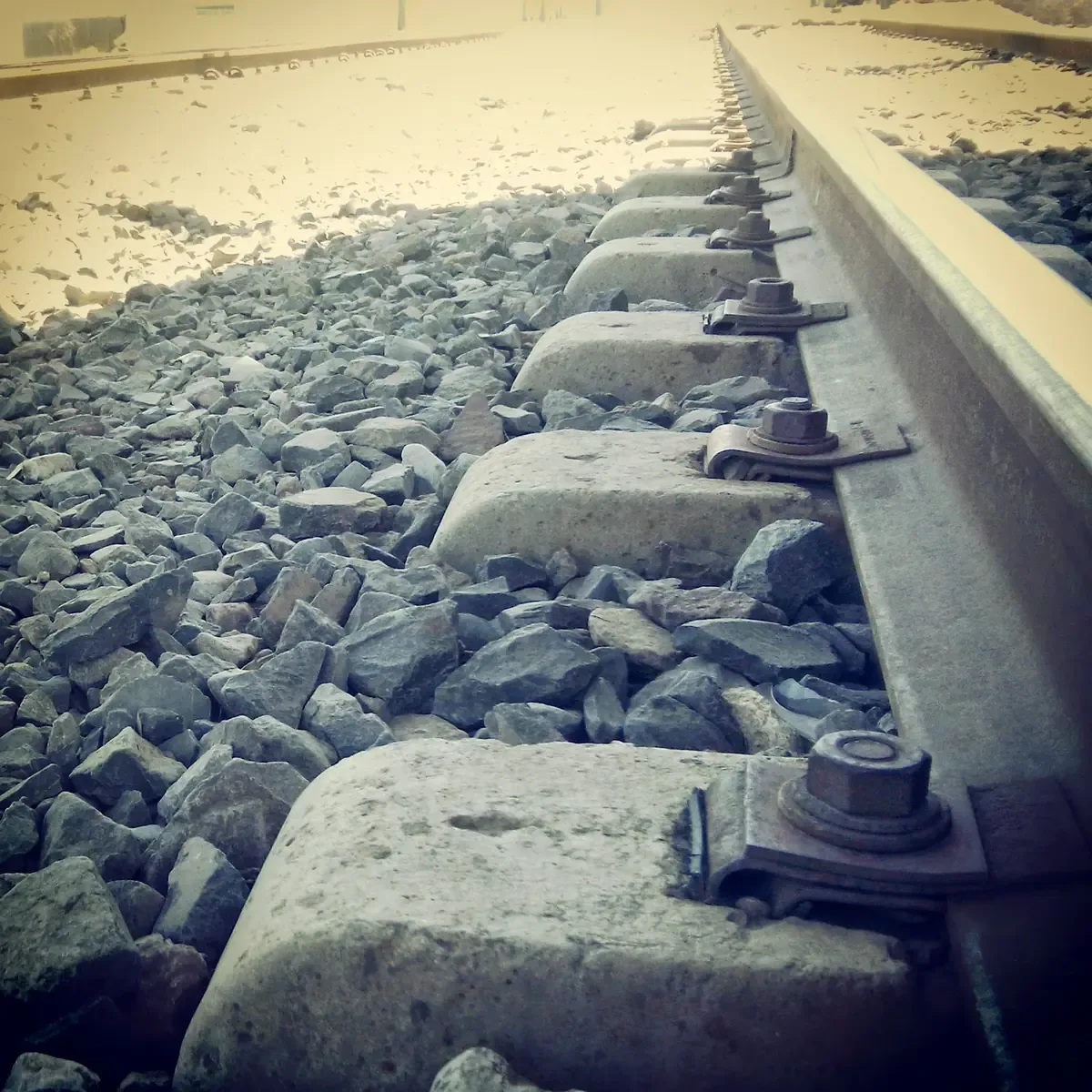 La inversión busca mitigar el impacto de las obras del tren México-Querétaro en las calles de Querétaro.