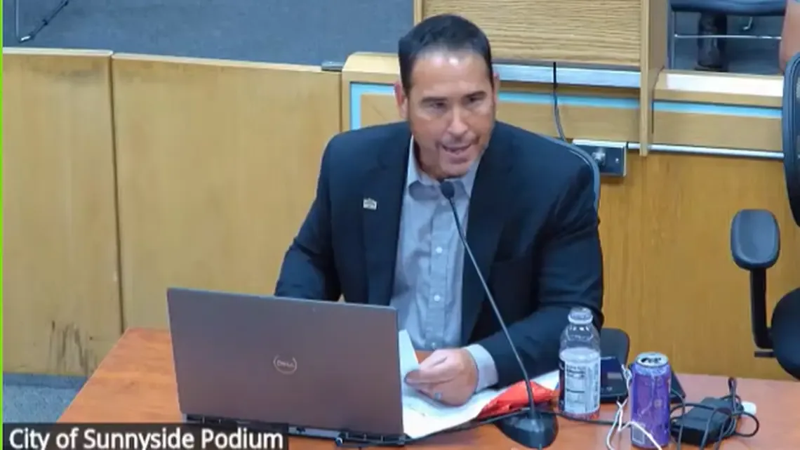 La investigación encontró que las acusaciones fueron infundadas, reabriendo la posibilidad de reinstaurar al gerente despedido.