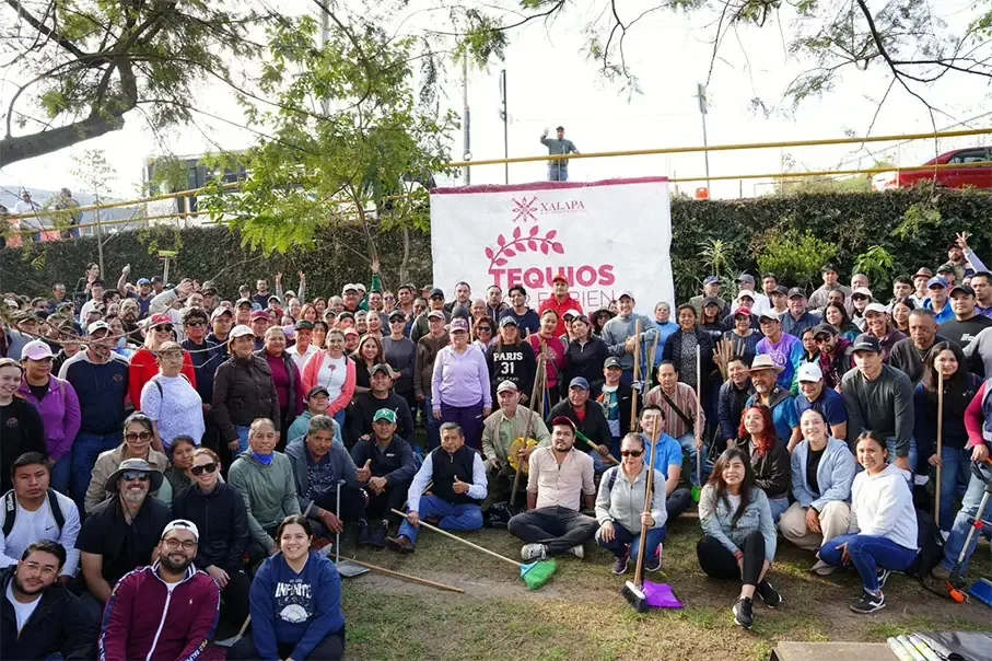 La jornada de Tequio se realiza en el marco del Día Mundial del Agua para cuidar espacios públicos.