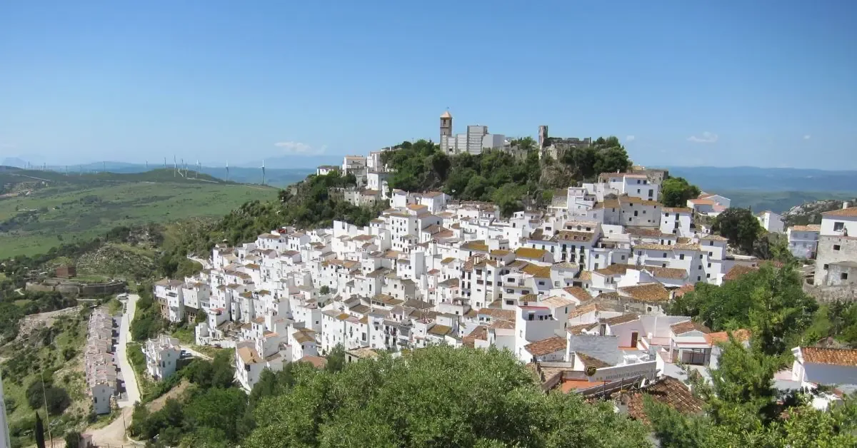 La Junta de Andalucía confirma el retorno seguro de los afectados por inundaciones en Málaga.