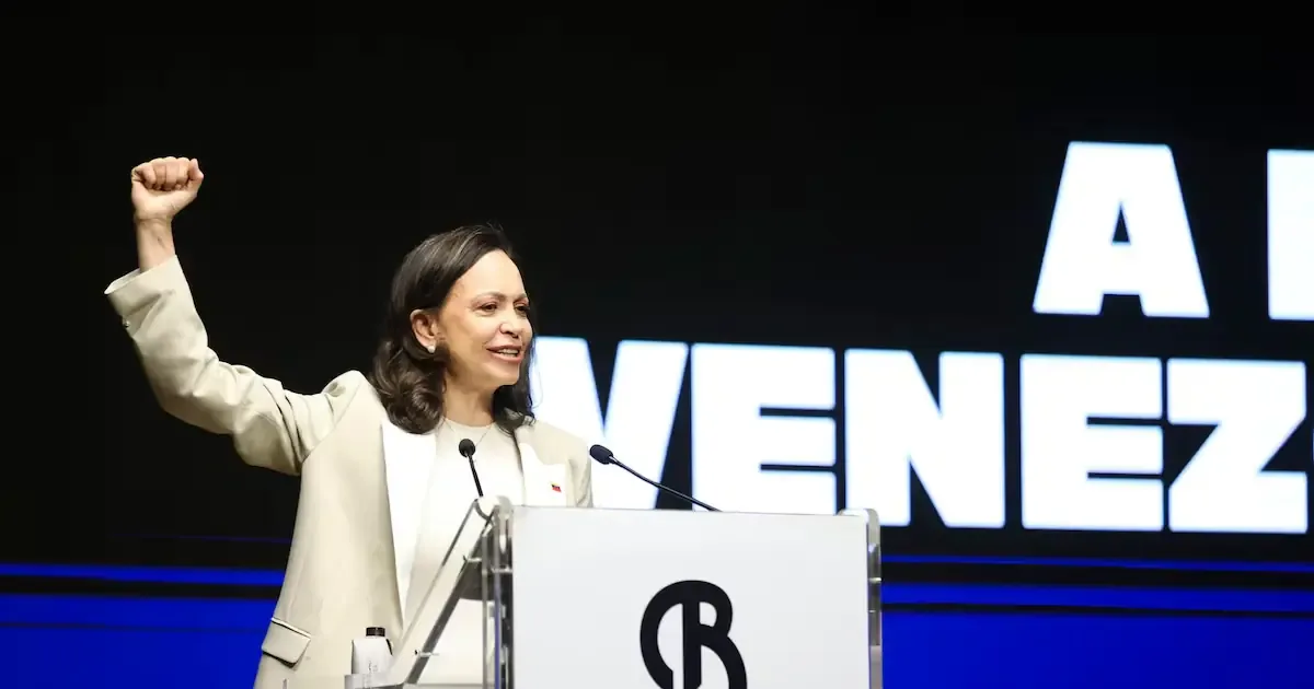 La líder opositora destaca la urgencia de unas elecciones libres para la estabilidad del país.