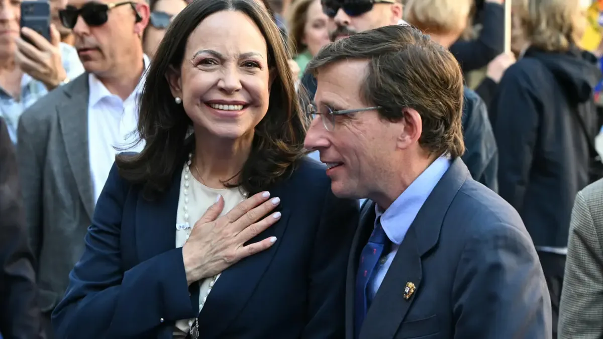 La líder opositora venezolana declina reunirse con Pedro Sánchez en medio de tensiones políticas.
