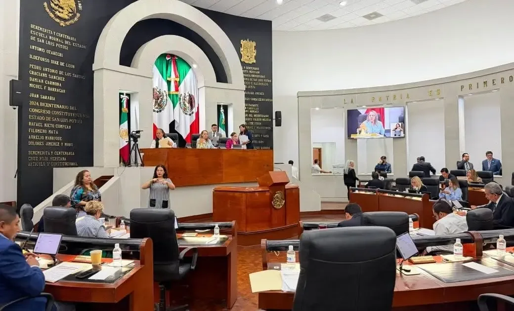 La reforma sobre inteligencia artificial ha generado preocupación entre periodistas y defensores de derechos humanos en San Luis Potosí.