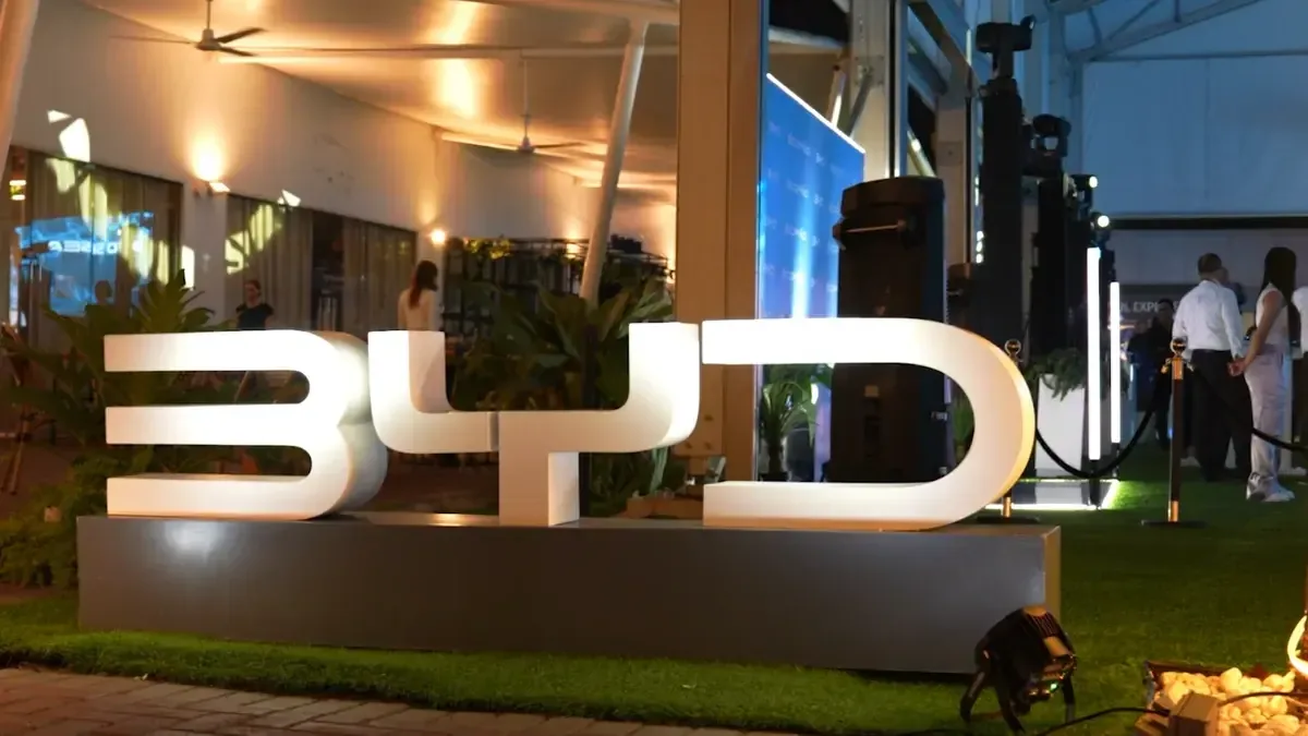La llegada de Cofiño a Panamá refuerza la marca BYD y promueve la movilidad eléctrica.