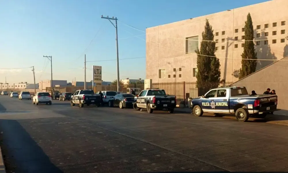 La madre y el padrastro del menor están detenidos como sospechosos.