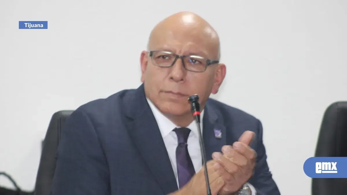 La medida busca aumentar la confianza ciudadana y prevenir la corrupción en la policía.