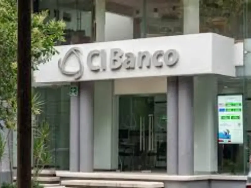 La medida permitirá al gobierno mexicano proceder con la liquidación de la institución financiera involucrada en lavado de dinero.