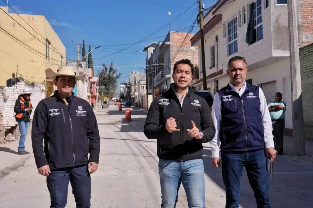 La mejora de vialidades beneficia a miles de habitantes en la comunidad.