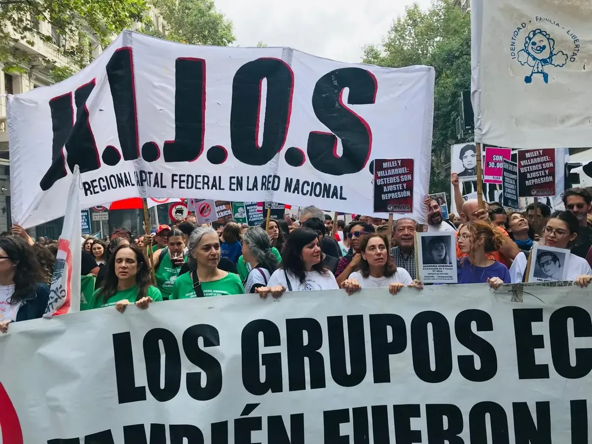 La memoria sobre la dictadura es esencial para enfrentar desafíos actuales.
