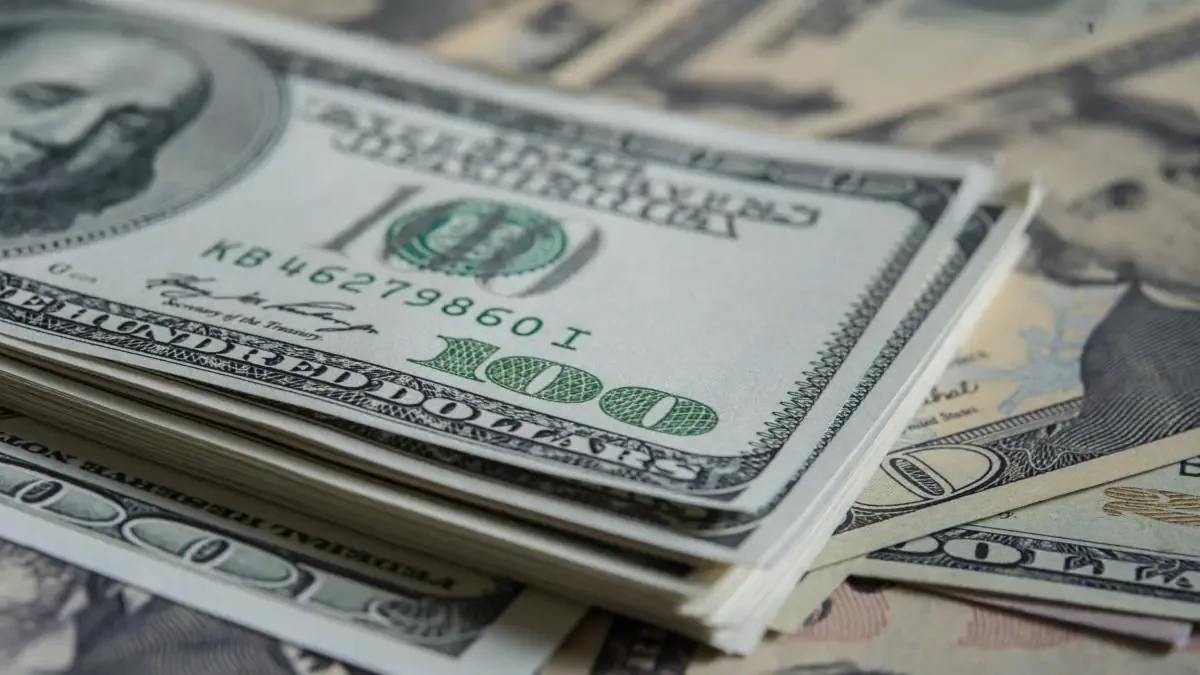 La moneda nacional se aprecia gracias a cifras de inflación local y debilidad del dólar.