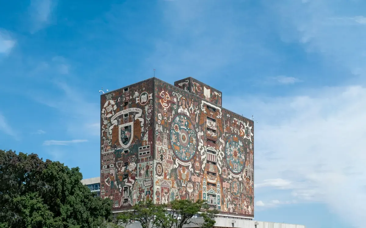 La máxima casa de estudios prioriza la seguridad de su comunidad tras los incidentes en la región.
