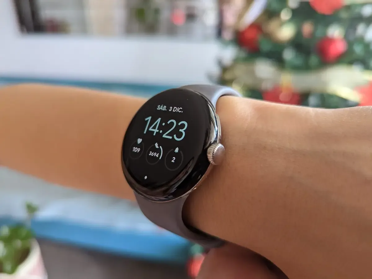 La nueva actualización permite recibir notificaciones sin conexión al celular, aumentando la seguridad para los usuarios.
