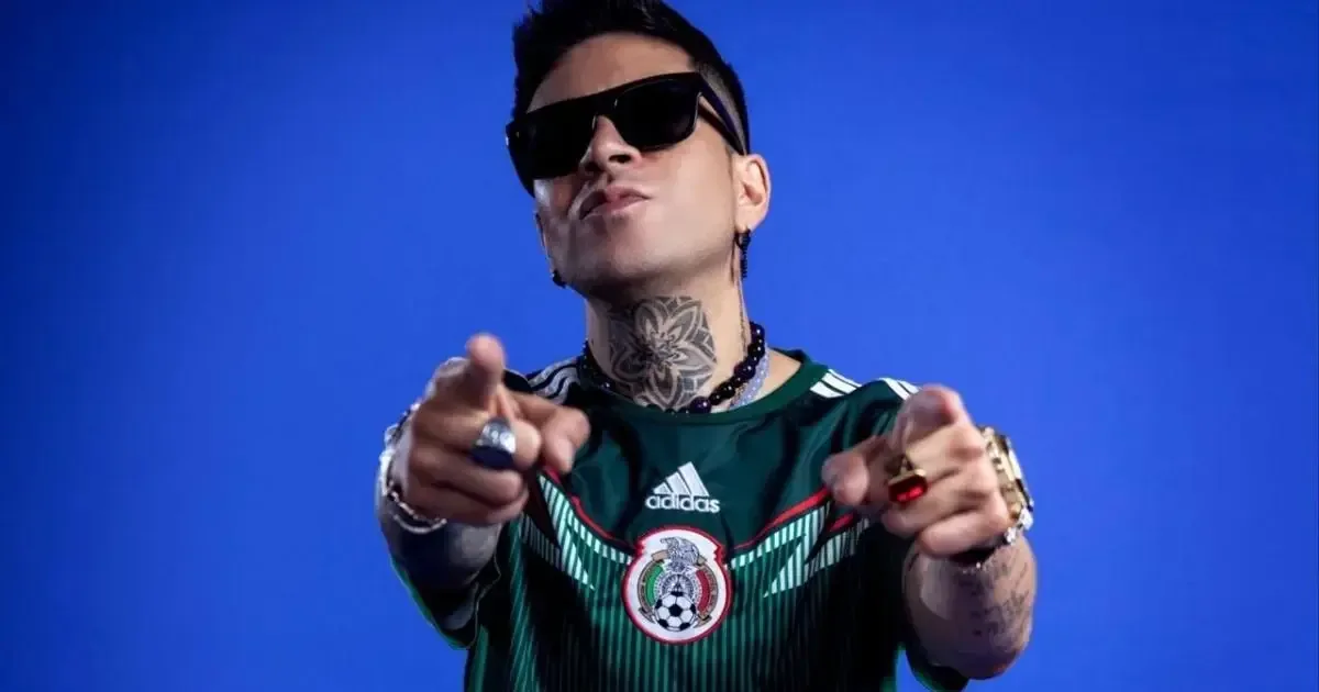 La nueva canción del cantautor urbano celebra la identidad y pasión por el fútbol en el Mundial.