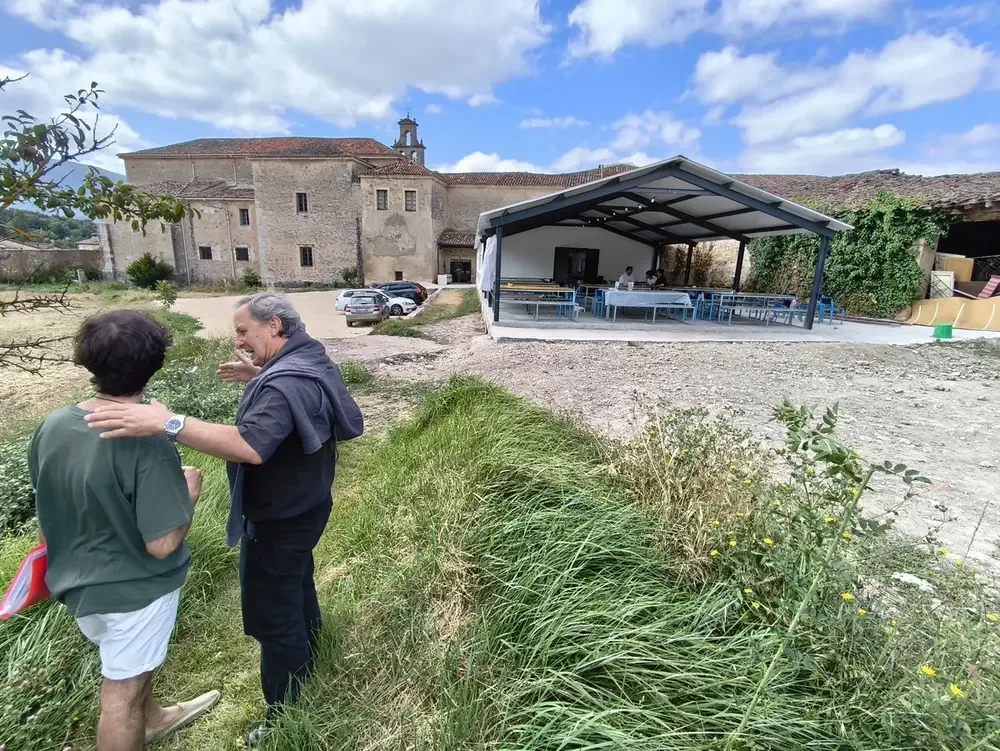 Un antiguo convento se transforma en espacio de convivencia y retiro juvenil.