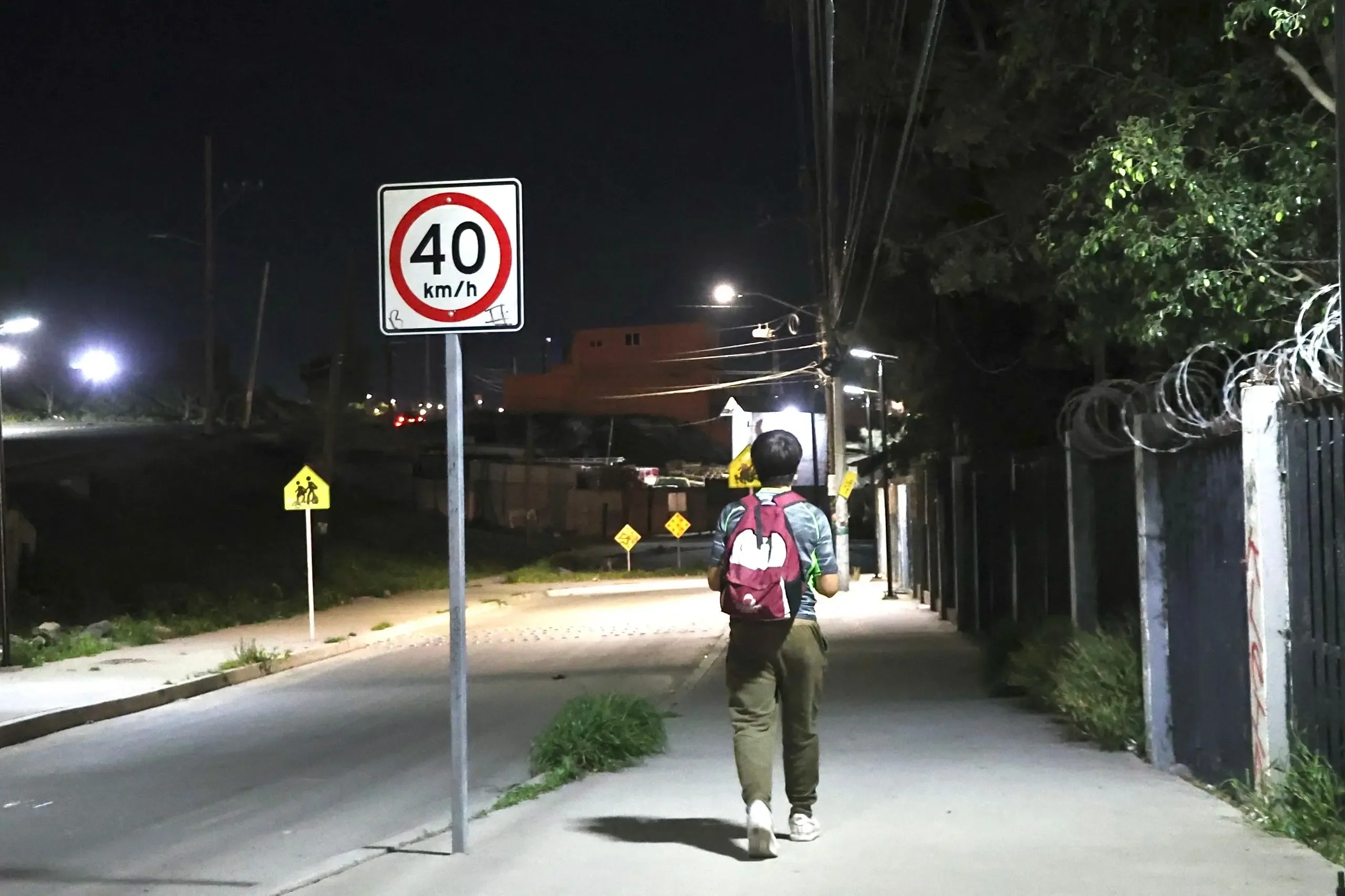 La nueva iluminación en el Sendero Seguro en Mariano Matamoros.
