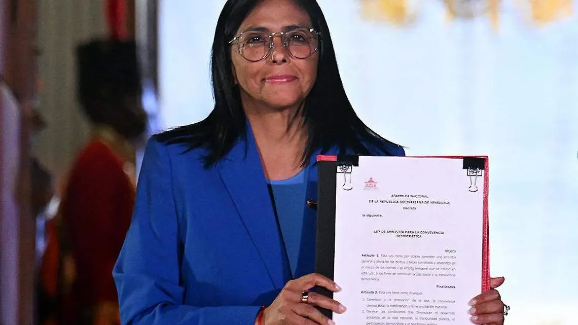 La nueva legislación venezolana genera preocupación por la seguridad de los asilados en Estados Unidos.