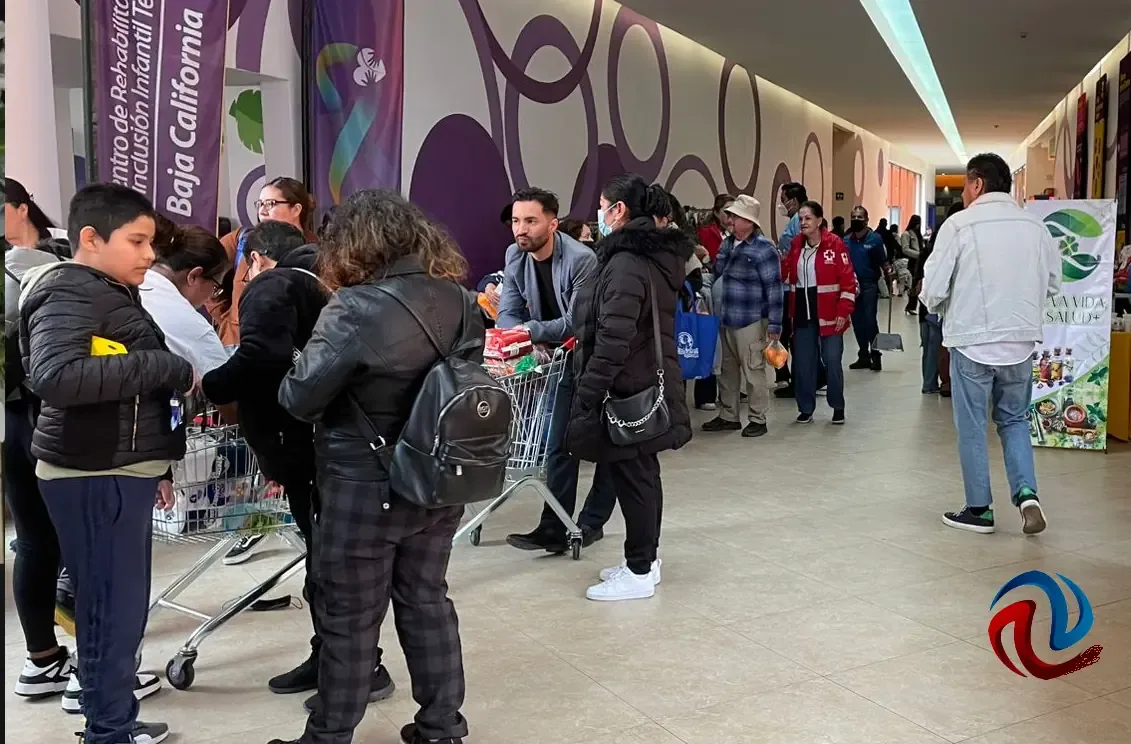 La nueva tienda generará recursos para rehabilitación de niños con discapacidades.