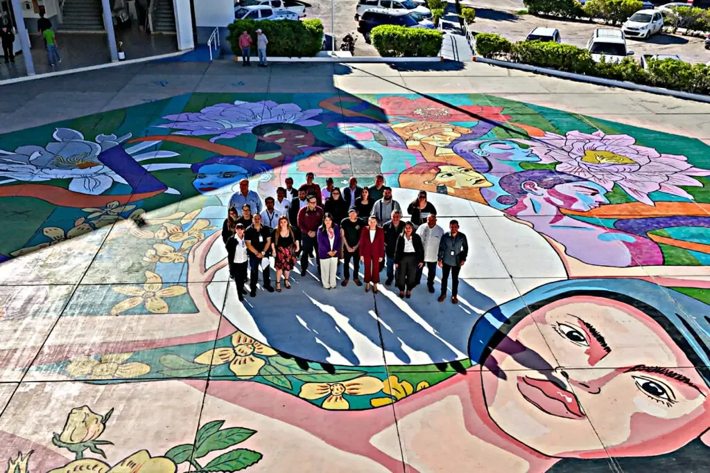 La obra artística busca homenajear a las mujeres y promover la integridad en la sociedad.
