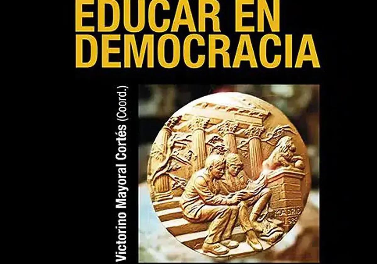 La obra busca comparar la educación en diferentes sistemas políticos y se presentará en Mérida.