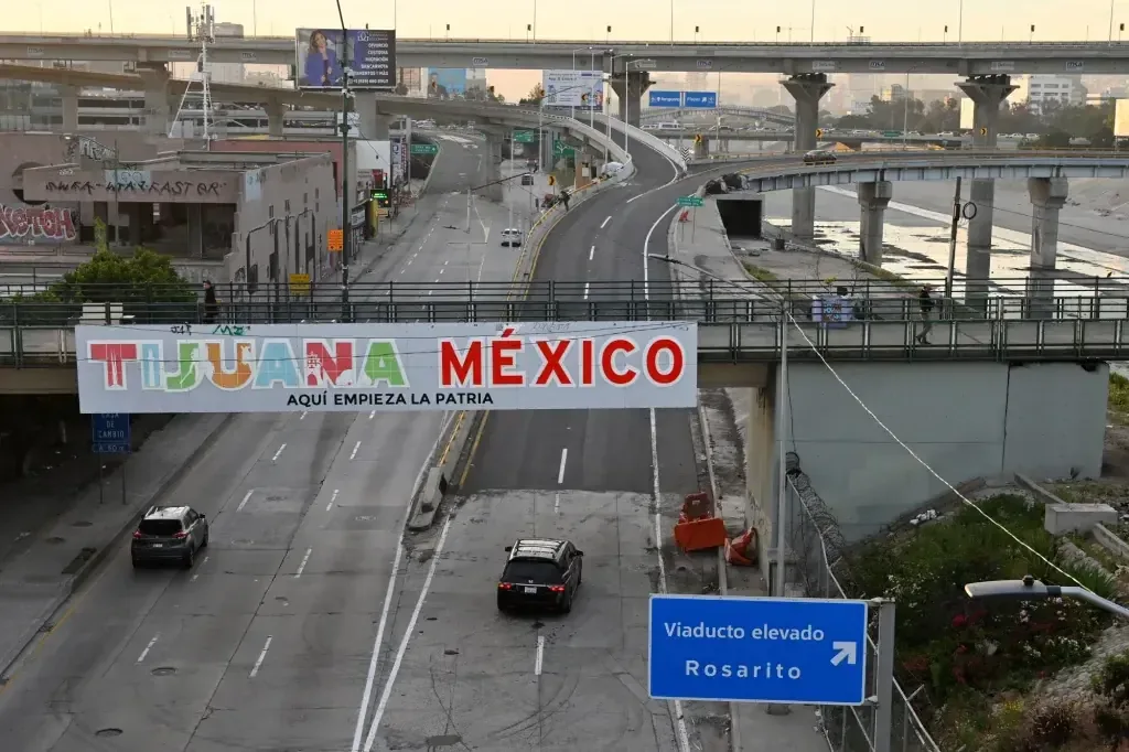 La obra, con un costo de 800 millones de dólares, promete reducir tiempos de traslado hacia el aeropuerto.