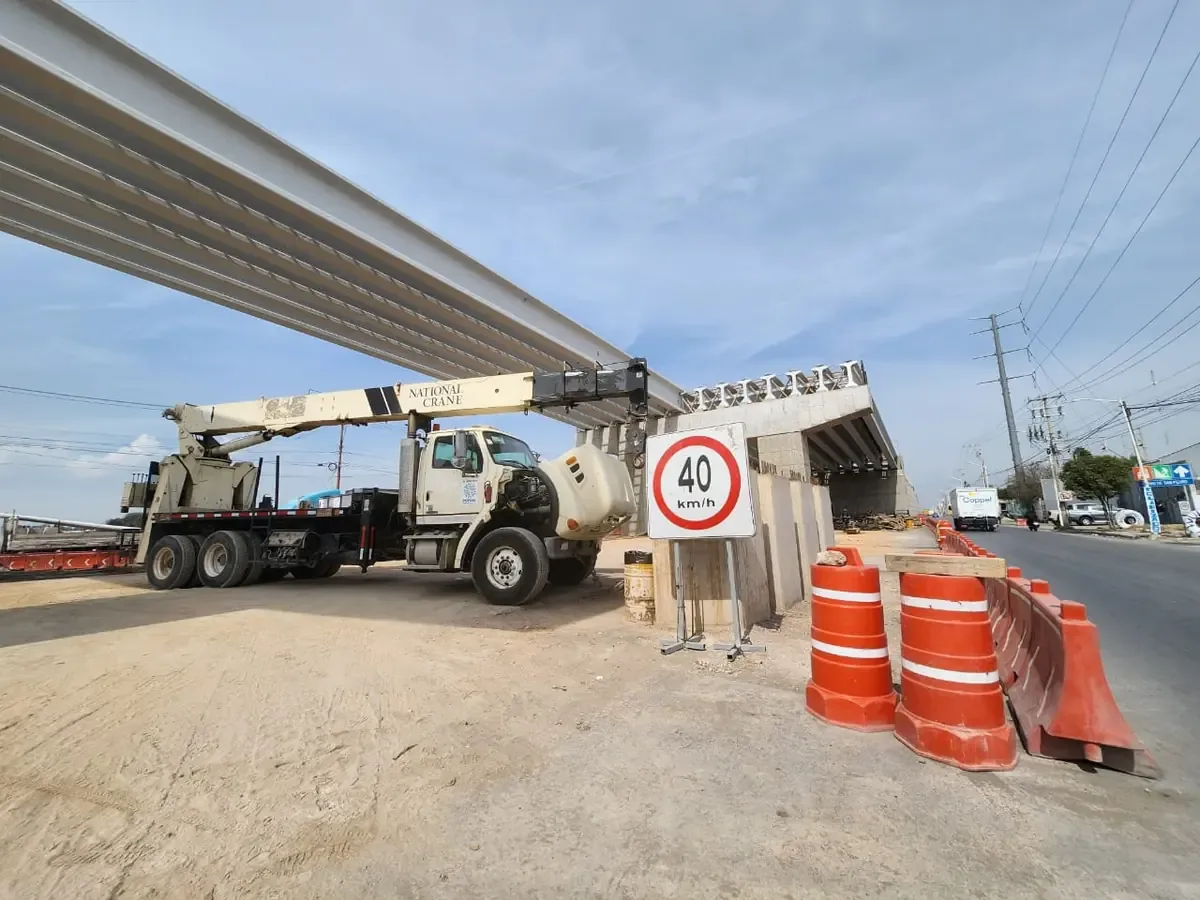 La obra mejorará la movilidad en una zona con alta congestión vehicular.