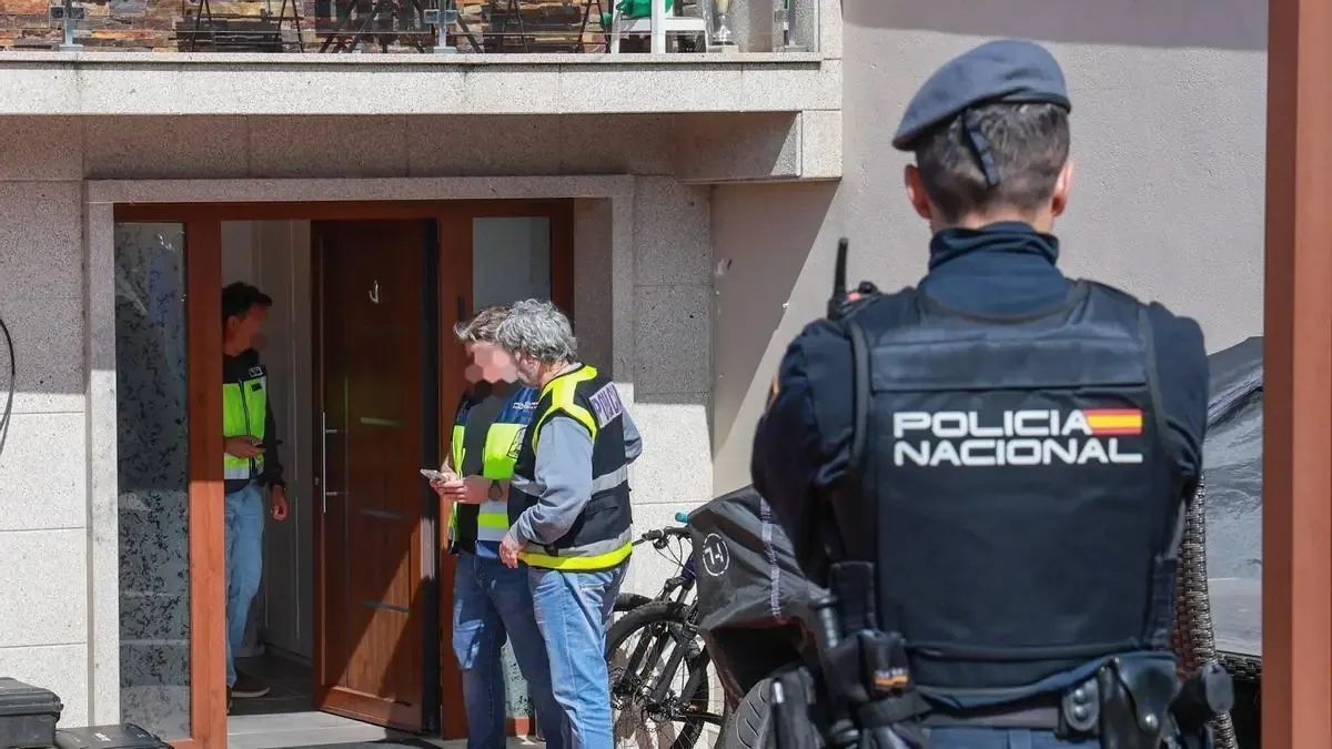 La operación en Galicia también involucró la incautación de droga y vehículos.
