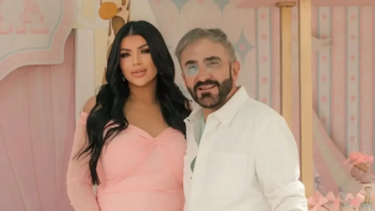 La pareja comparte la llegada de su primera hija con emotivo anuncio en redes sociales.