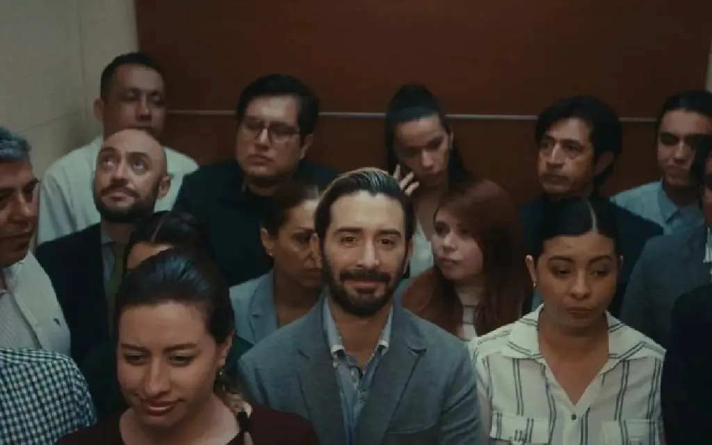 La película "Sobriedad me estás matando" explora la vida de los que enfrentan sus excesos y la búsqueda de sentido.