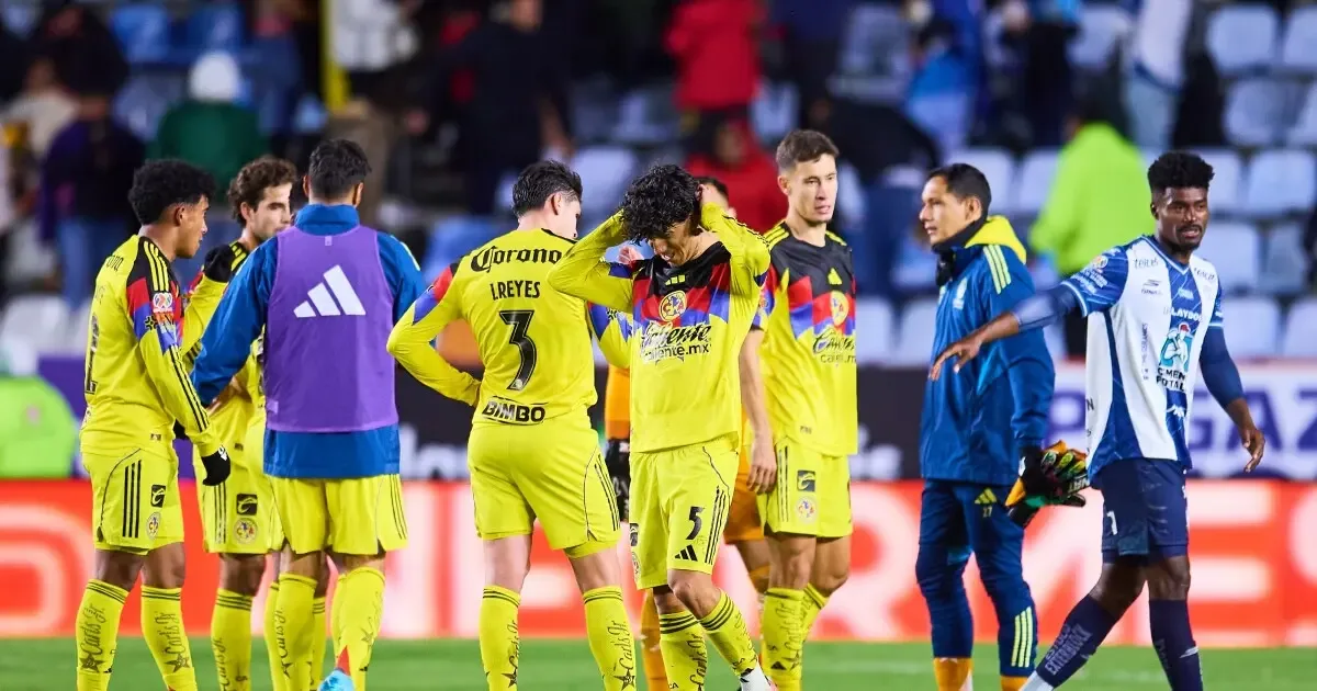 La plantilla del América celebra durante un partido del Clausura 2026.