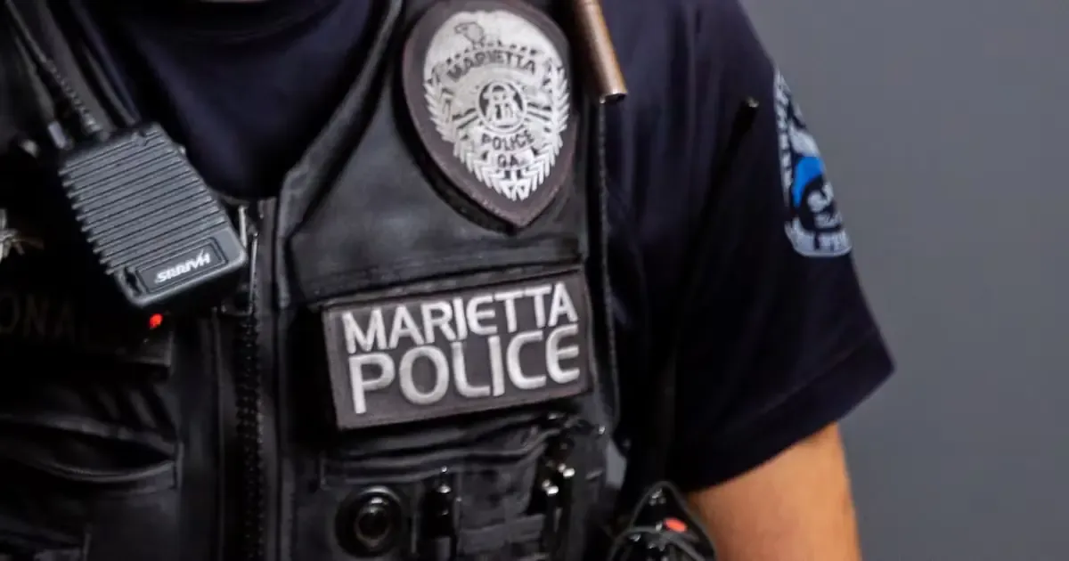 La policía de Marietta se une a ICE para abordar violaciones de inmigración.