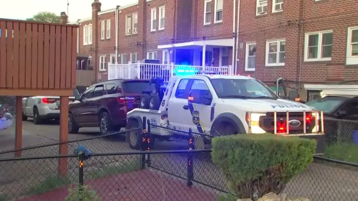 La Policía investiga un incidente violento en Tacony donde un hombre fue encontrado sin vida.