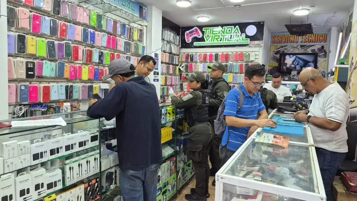 La Policía presentó programas comunitarios para prevenir delitos en San Pedro.