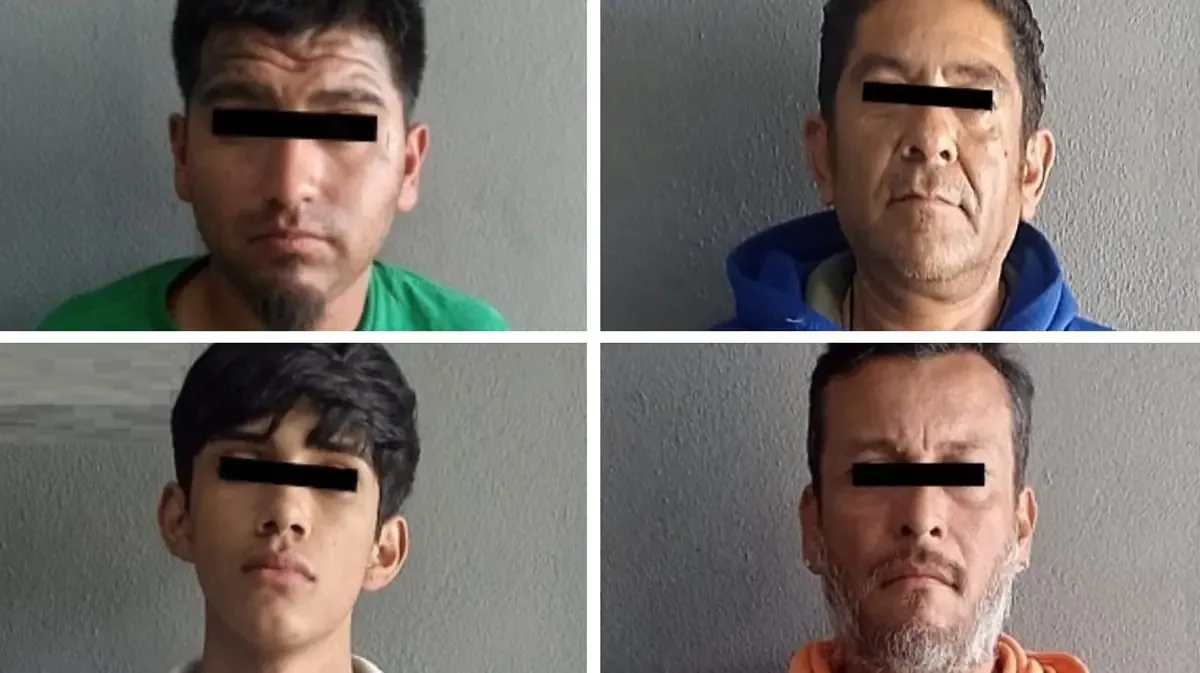 La policía recupera un vehículo y más de 20 dosis de drogas en un operativo.