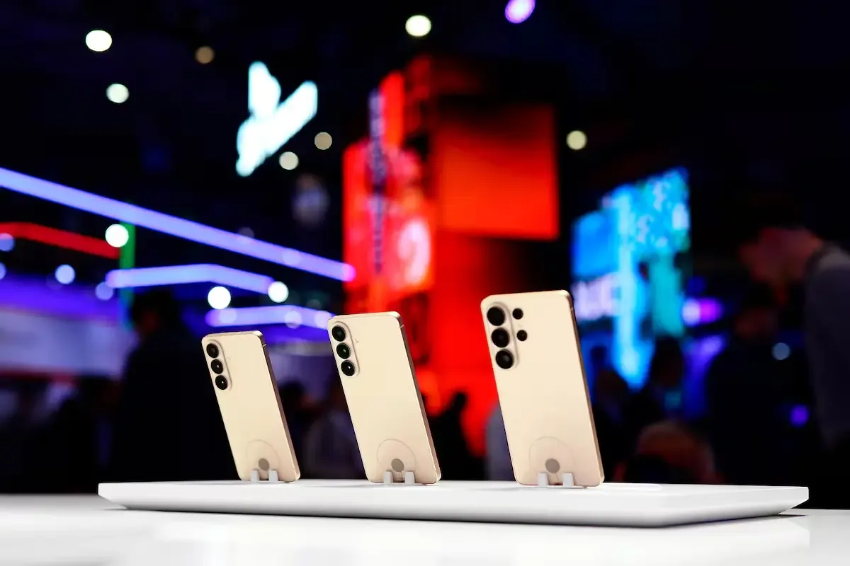 La potencia y características innovadoras del Galaxy S26 Ultra y Buds4 Pro redefinen la experiencia móvil y de audio.