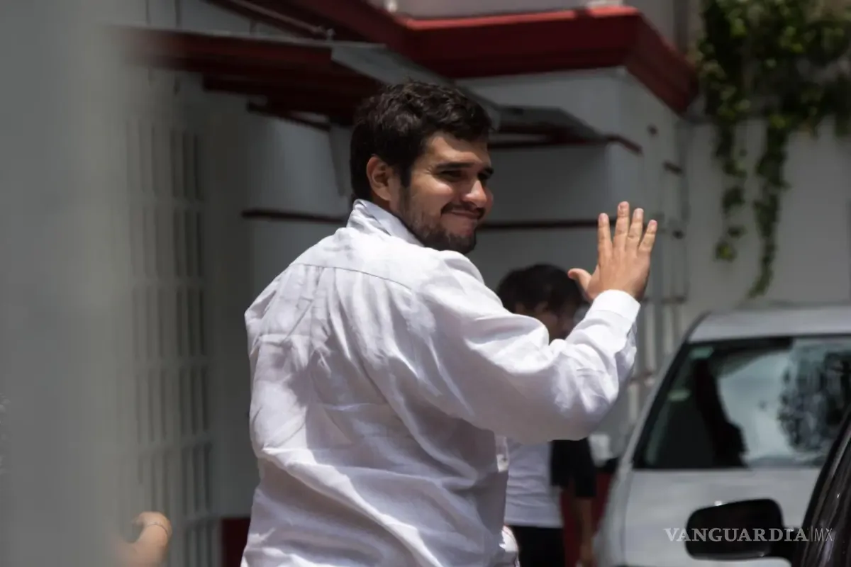 "La Presidenta Claudia Sheinbaum abordando el descarrilamiento del Tren Interoceánico."