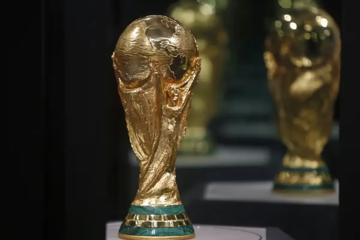 La presidenta Claudia Sheinbaum asegura que se revisarán los protocolos de seguridad ante la próxima Copa del Mundo.