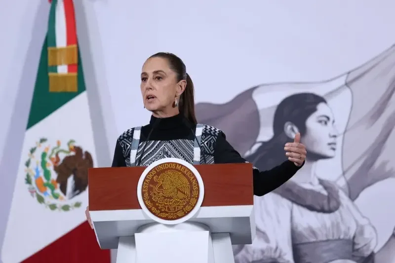 "La Presidenta Claudia Sheinbaum durante el anuncio sobre Pemex y Cuba en Palacio Nacional."