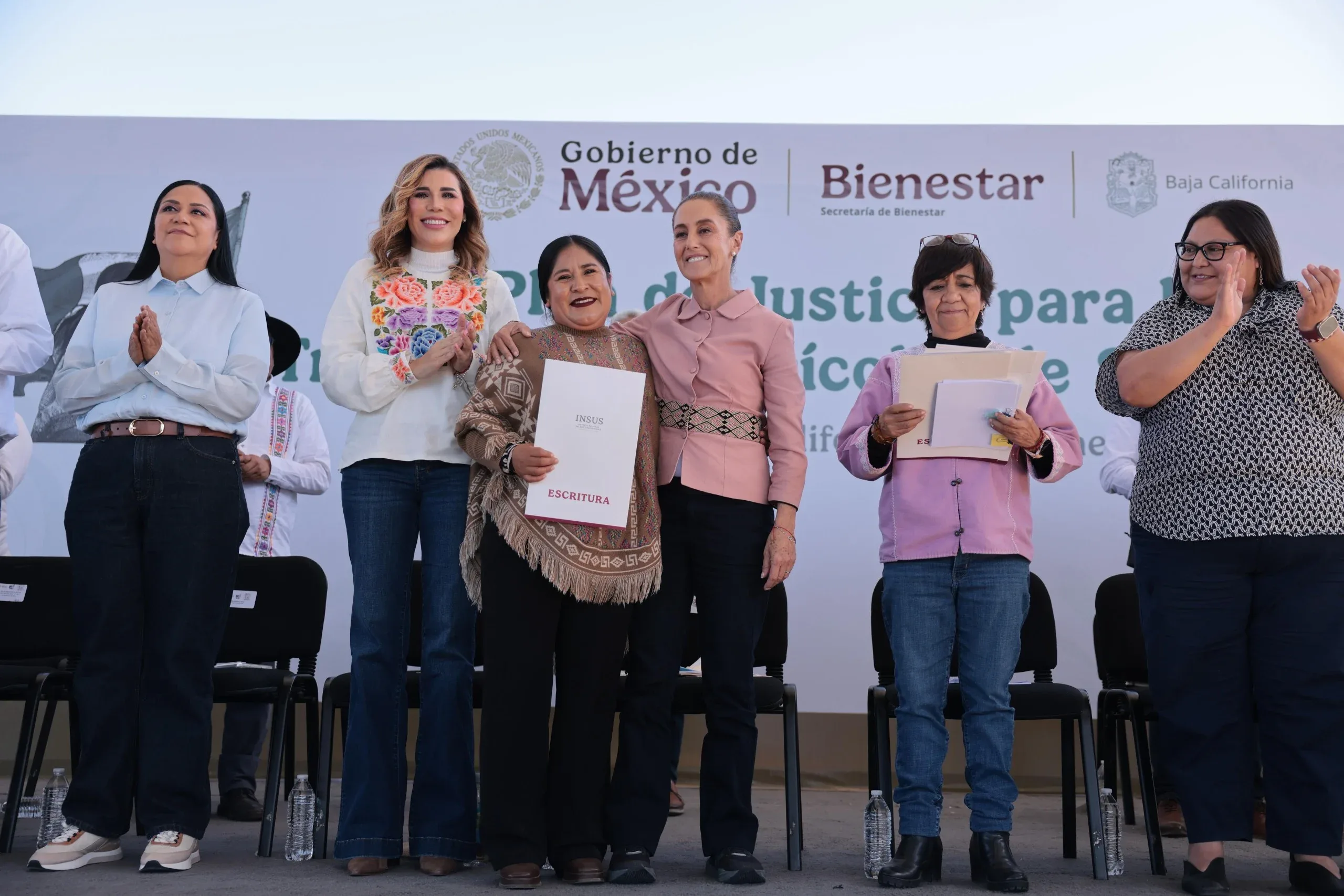 La Presidenta Claudia Sheinbaum durante el anuncio del nuevo Centro Integrador en San Quintín.