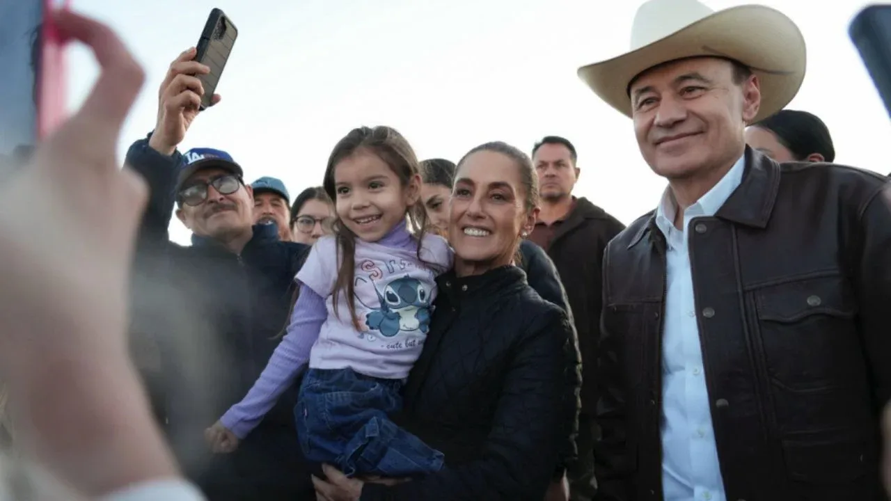 La Presidenta Claudia Sheinbaum durante el hundimiento de la Patrulla Costera 'Cabo Corrientes'.