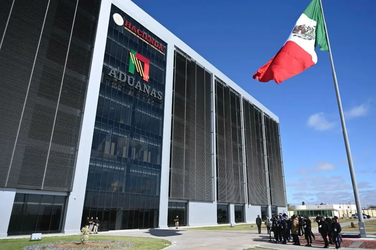 La Presidenta Claudia Sheinbaum durante la inauguración de la ANAM en Nuevo Laredo.