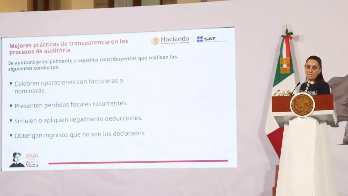 La Presidenta Claudia Sheinbaum durante la presentación de medidas fiscales en 2026.