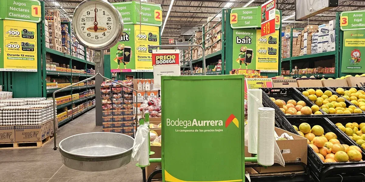 La Profeco informa sobre los precios de la canasta básica en México.