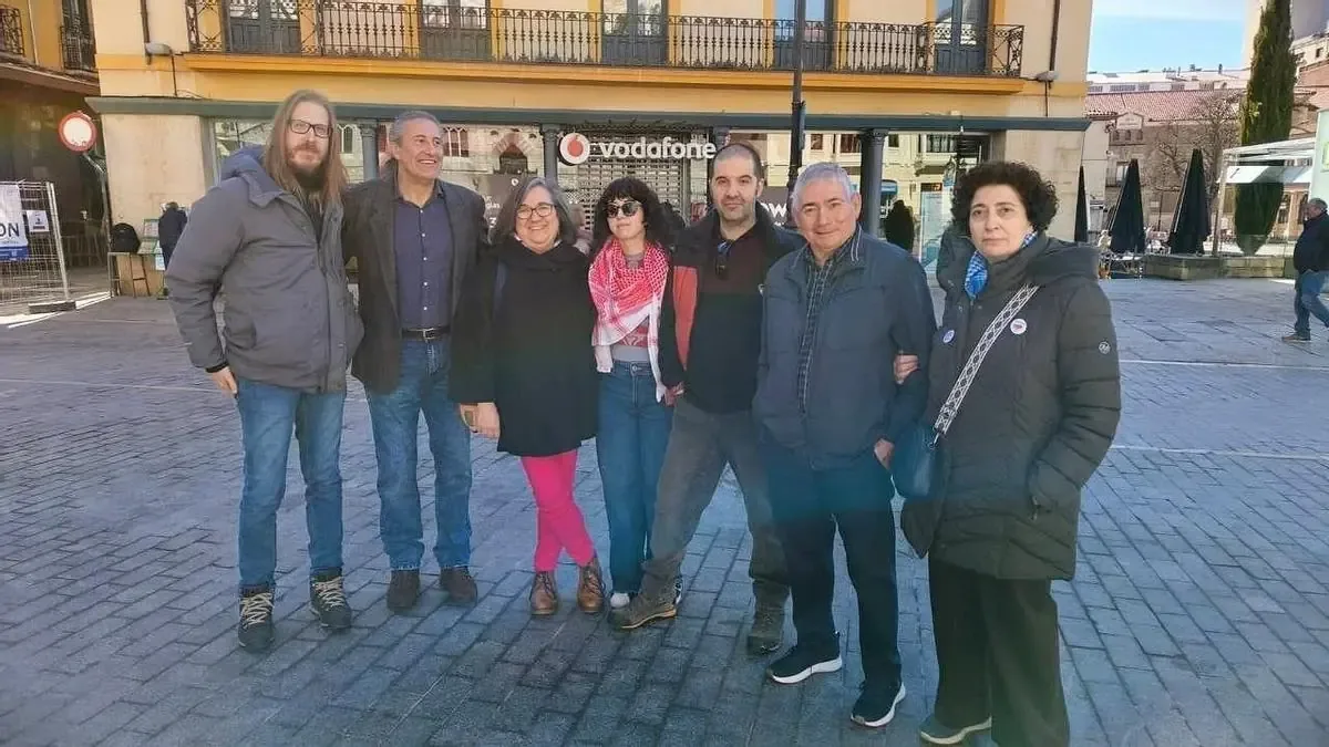 La propuesta busca que los ciudadanos decidan su futuro político y económico tras décadas de gestión del Partido Popular.