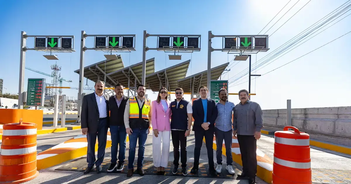 La reapertura de la autopista al aeropuerto busca agilizar el tránsito y acelerar las obras del Metro.